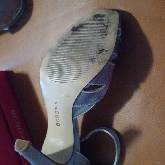 🌺BCBGirls Silver Strappy Heels - Picture 8 of 14